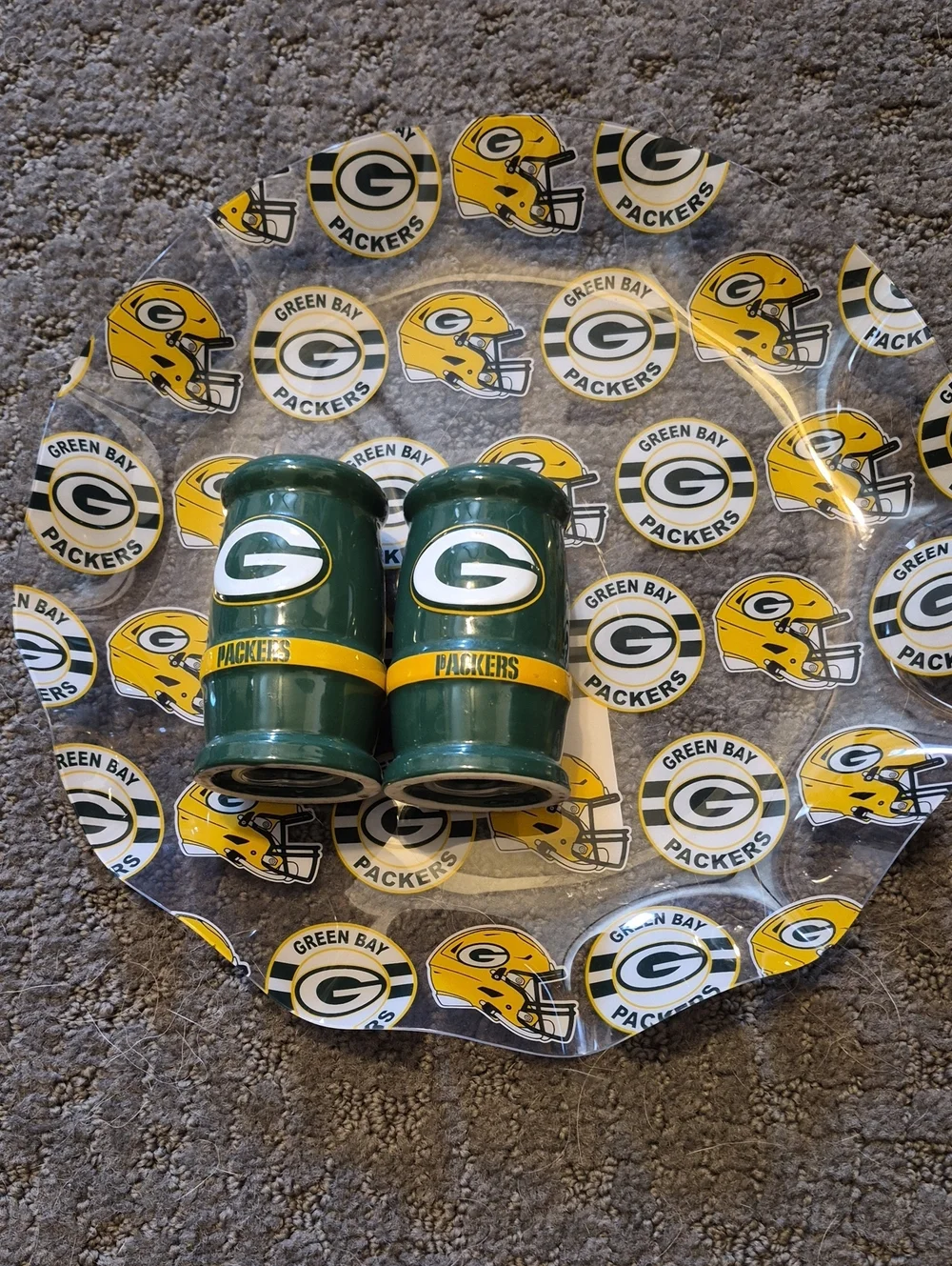Green Ceramic Salt and Pepper Shakers and plastic platter - Official Team Logo